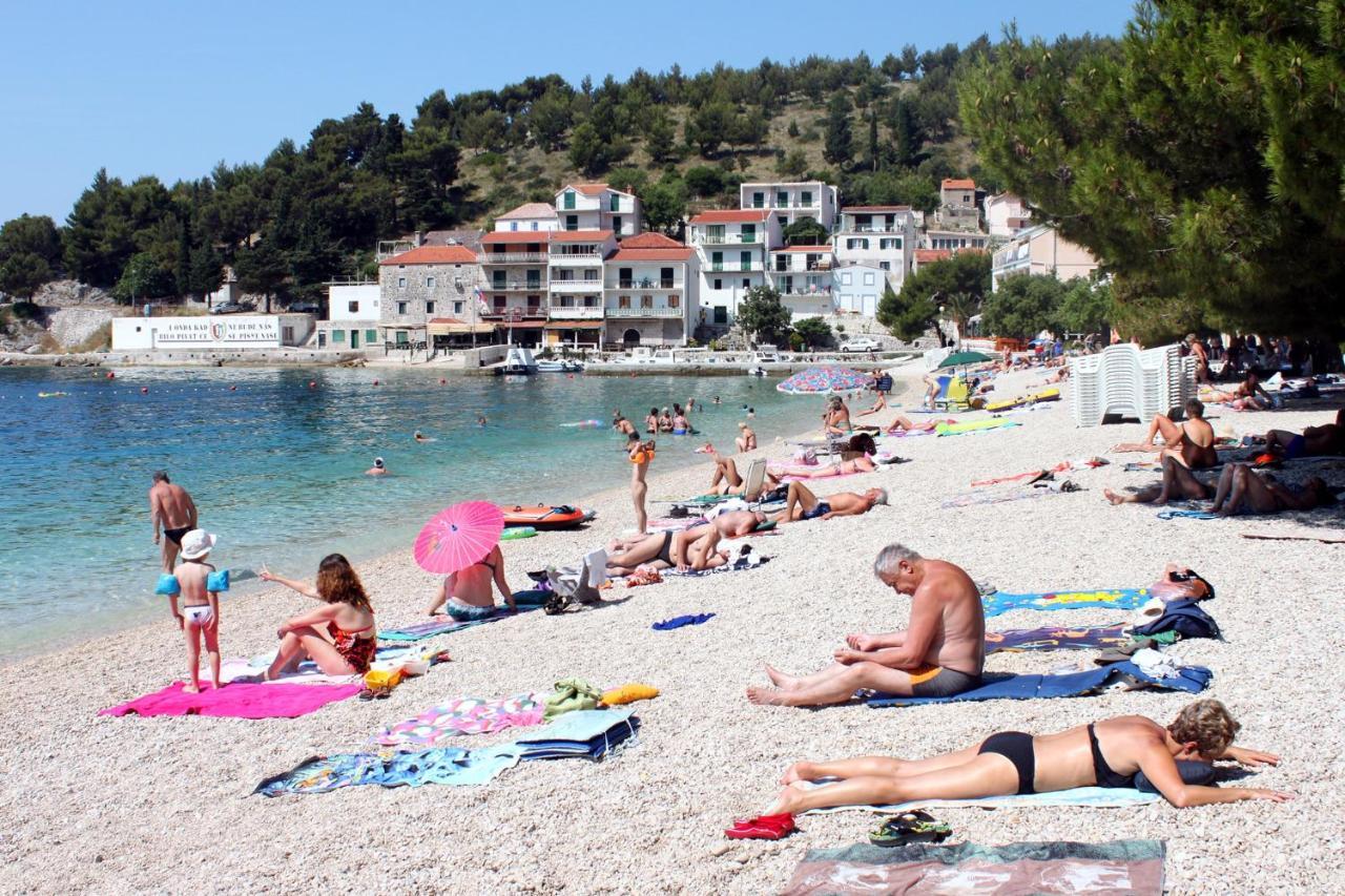 Apartments By The Sea Drvenik Donja Vala, Makarska - 6701 Luaran gambar