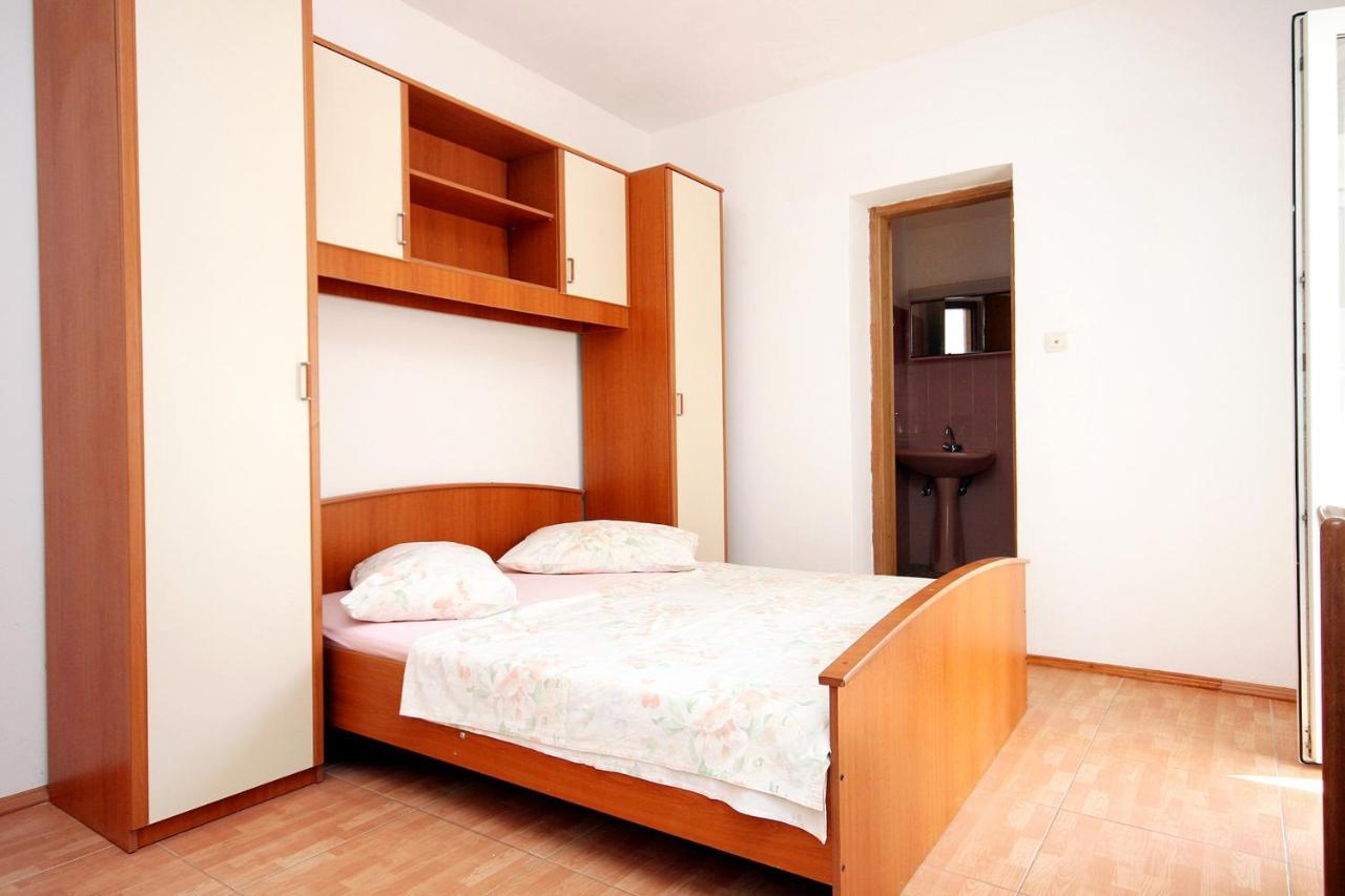 Apartments By The Sea Drvenik Donja Vala, Makarska - 6701 Luaran gambar