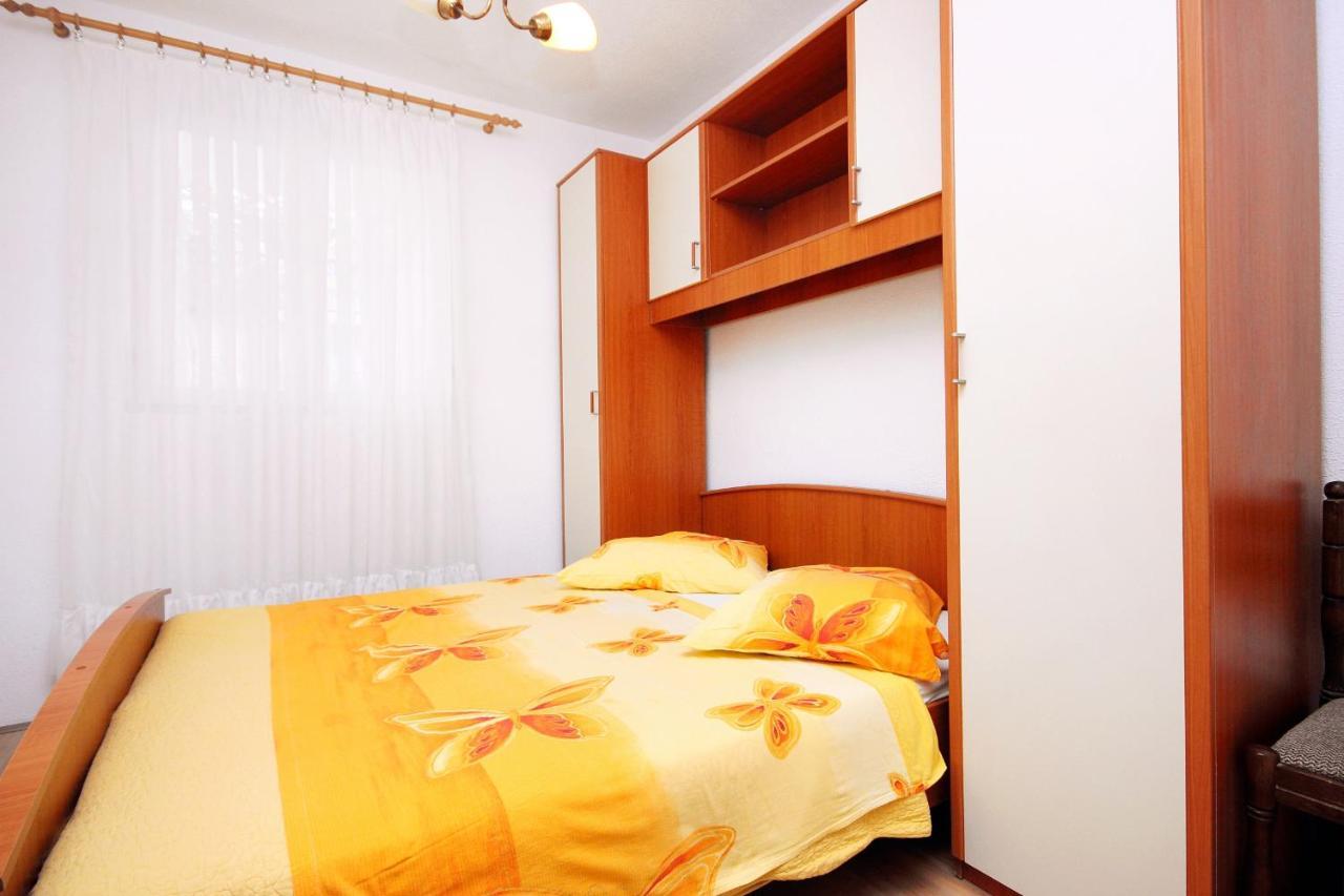 Apartments By The Sea Drvenik Donja Vala, Makarska - 6701 Luaran gambar