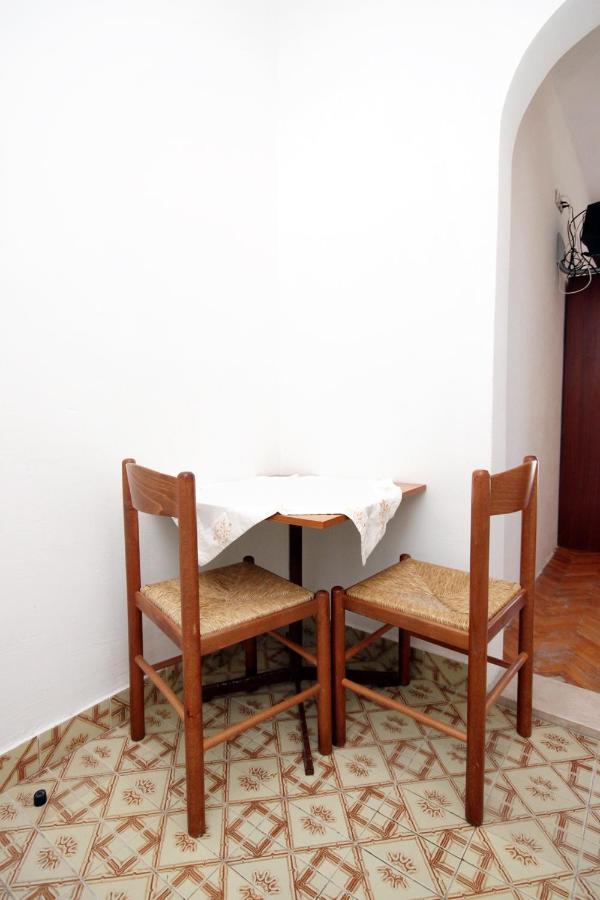 Apartments By The Sea Drvenik Donja Vala, Makarska - 6701 Luaran gambar